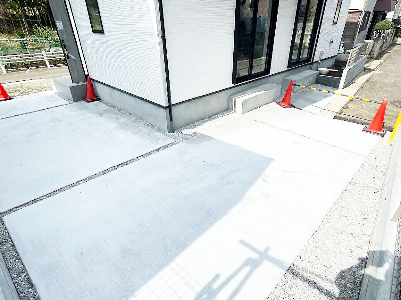 カースペースには駐車2台可能です！