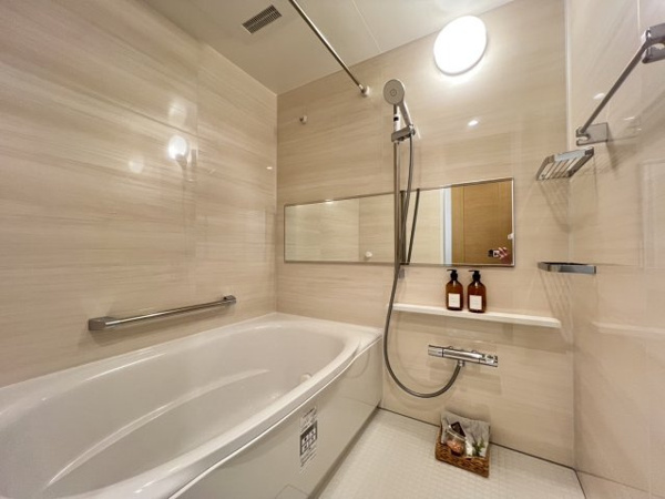 アルファステイツ西町の浴室