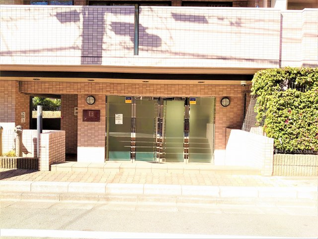【エントランス】