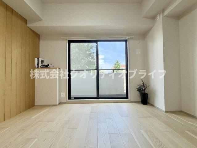 クローゼット完備で整理整頓が習慣化しやすい、子供部屋に最適な洋室。