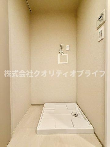 洗面所にランドリースペースがございますので、洗濯の際の動線も取りやすいです。