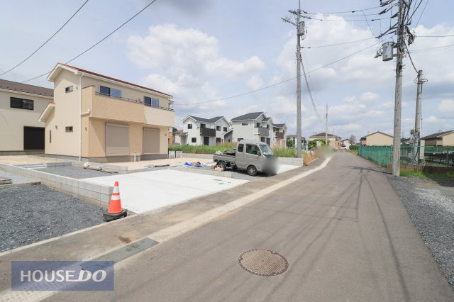 【前面道路】道幅や駐車など、ご確認ください。
