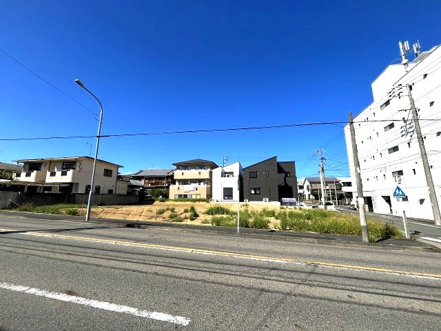前面道路含む現地写真(2026年10月1日撮影)