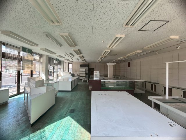 1階の元店舗部分（別アングル）