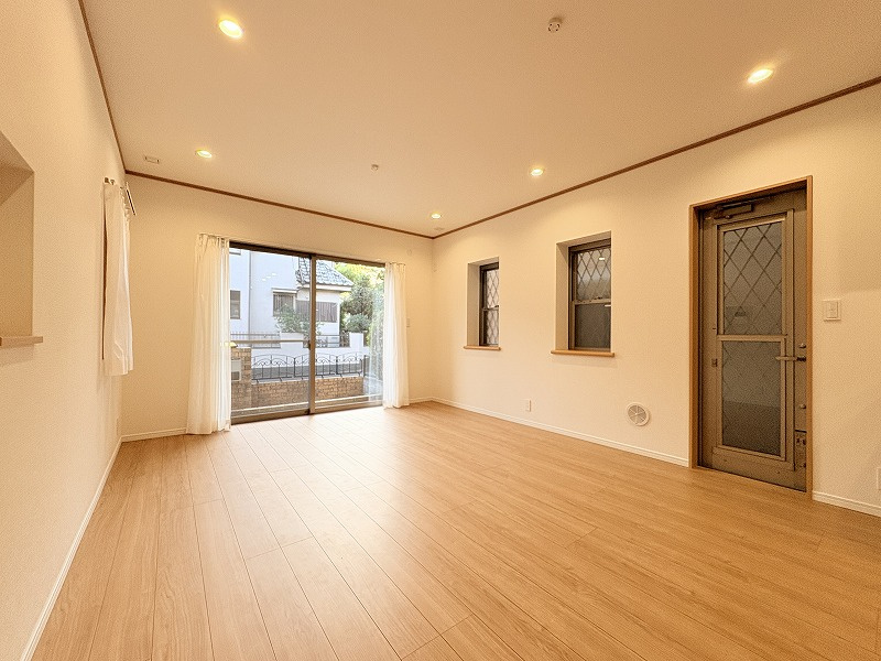 暮らしの中心となるリビングは、ご家族で心地良く過ごせる空間に。