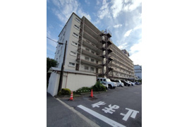 ルネ行徳の外観