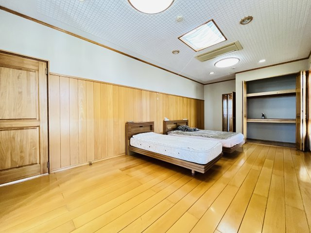 寝室