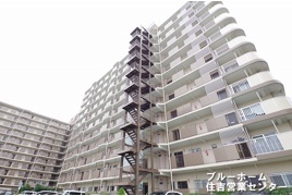 ユニハイム平野の外観