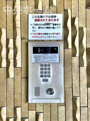 【オートロック】オートロックシステムでセキュリティ充実。当たり前ですが、安全で安心して暮らすのって大事ですよね。お探しのご条件でオートロック付きの物件を探す方も多いですがやはりセキュリティは大事です。