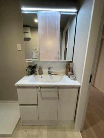※設置されている家具・小物はディスプレイ用です。