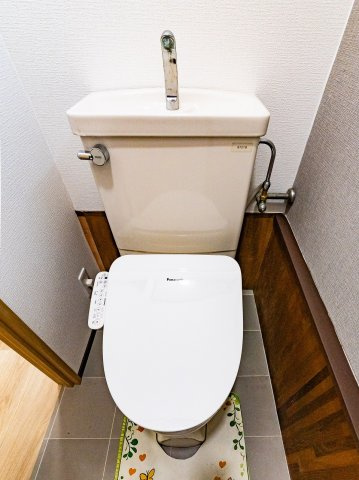 おトイレ部分になります♪