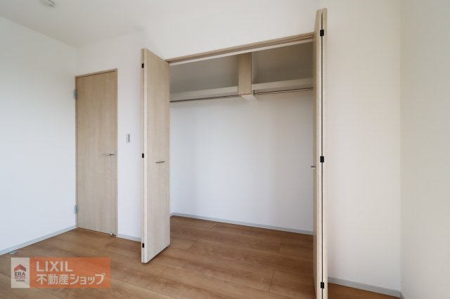 【収納】現地完成写真。しっかり収納がついております！