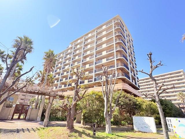 京急本線「県立大学」駅より徒歩13分、大型コミュニティーの海を望めるマンション販売中です！