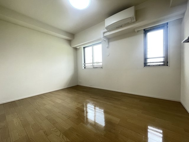 ベッドやデスクを置いても使いやすく、成長に合わせて子ども部屋にも活用できます。
