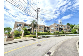 エステ・シティ湘南六浦4号棟の外観