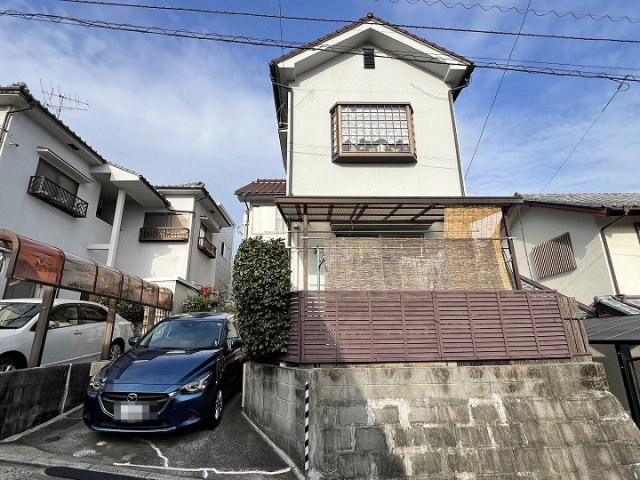 外観：334000229179