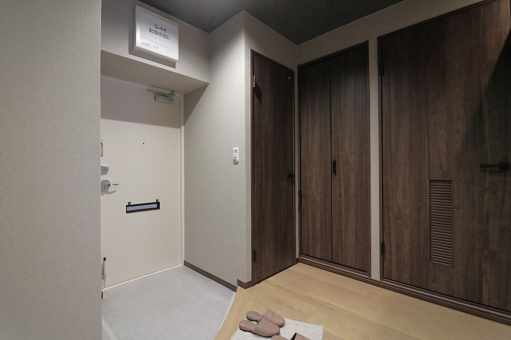 シティコーポ道頓堀　玄関