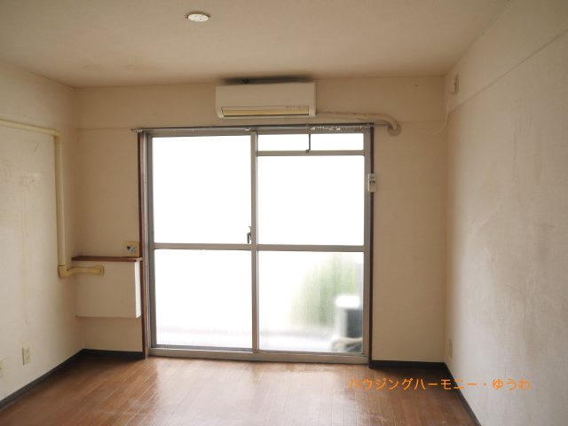 賃貸中ですが、貸し出す前のお部屋状況です。