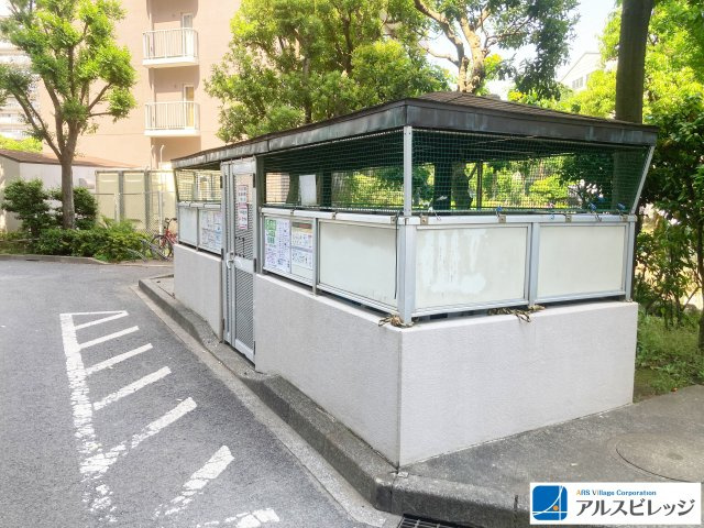 ゴミ置き場
