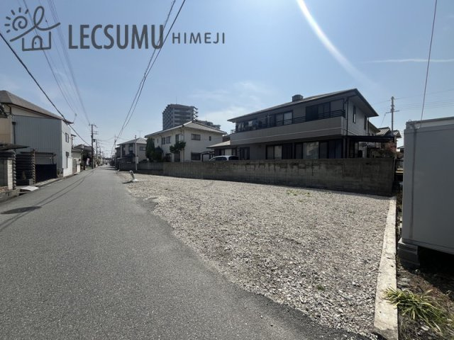 外観：328000607077