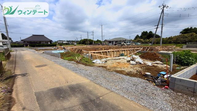 敷地面積162.24？（49.07坪）のゆとりある土地で、陽当たり・風通しも良好。ぜひ現地でご体感ください。