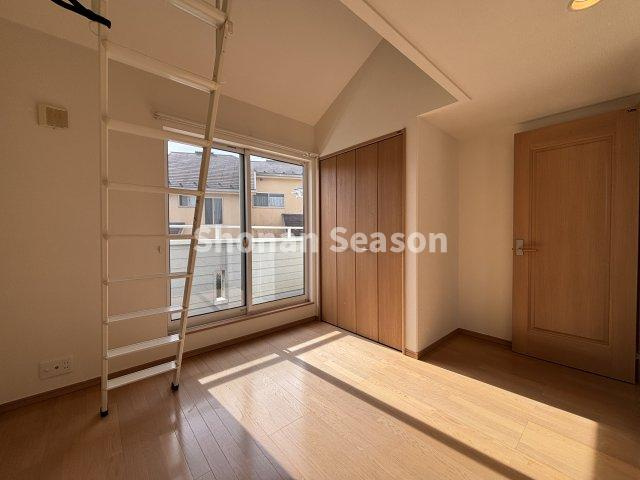 散らかりがちな子供部屋にもピッタリな洋室は、全3部屋ございます♪　　