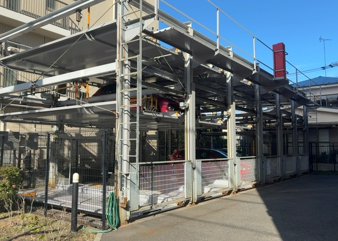 マンションの駐輪場は、事前に空きがあるか確認を取ると安心です。せっかく入居したのに駐輪スペースがない！なんてことになったら大変ですよね。そこで、内見時や購入前にはまず事前に確認しておくと良いでしょう。