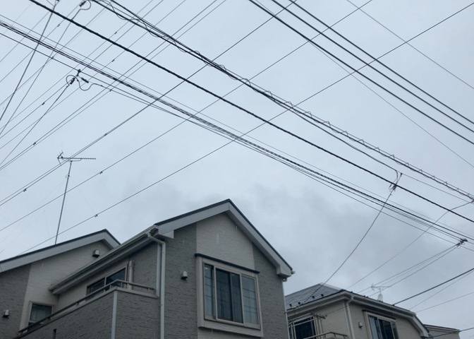 眺望の良さを楽しめるダイニングキッチンで家族団らんの時間を過ごしてはいかがでしょうか。バルコニーから見える景色を家族で眺める時間は、時間が経つのを忘れてしまいそうですね。是非、現地を見に行きましょう！