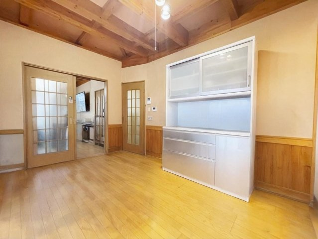 ※物件写真は一部、AIによる画像処理を行っており家具や備品が削除されております。現況とは異なることをご承知ください。
