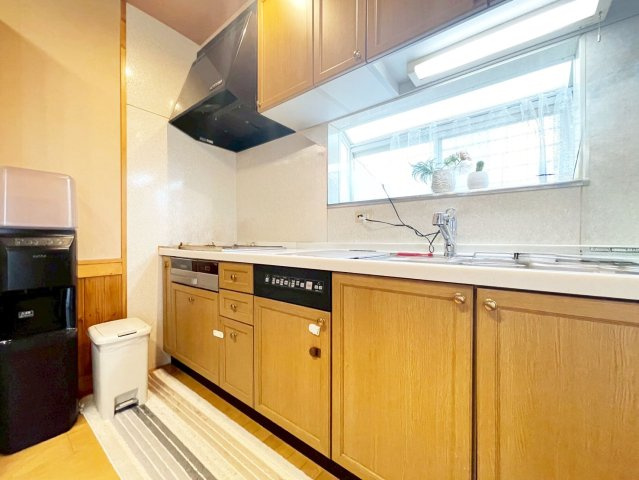 ※物件写真は一部、AIによる画像処理を行っており家具や備品が削除されております。現況とは異なることをご承知ください。