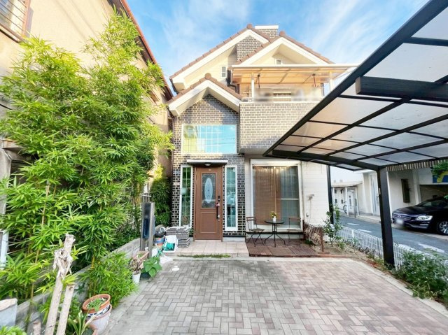 外観：327002266967