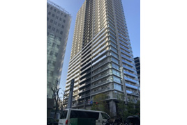 大阪市西区靱本町の中古マンションの外観