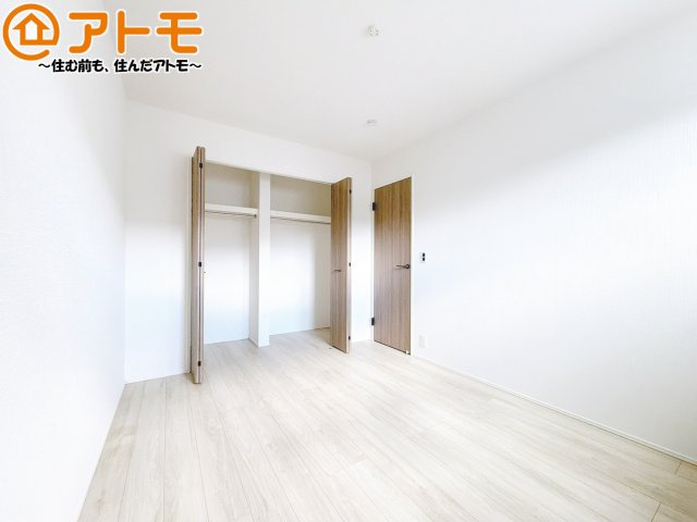 お子様のお友達が遊びに来た時も、子供部屋があると楽しく過ごせますね♪
