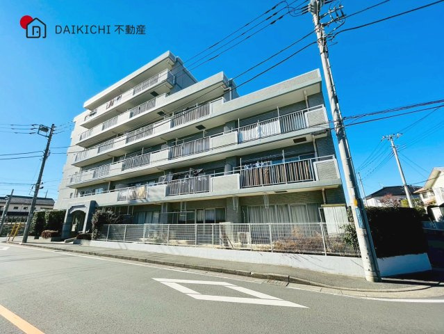 apartment 埼玉県鴻巣市天神２丁目2番36　ローヤルシティ鴻巣店舗101号室