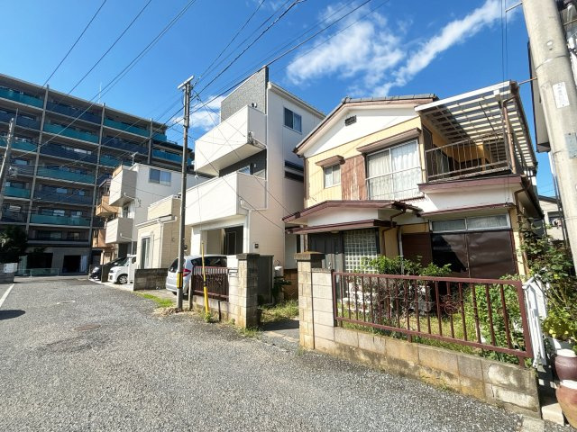 南側道路につき、陽当たり通風良好！