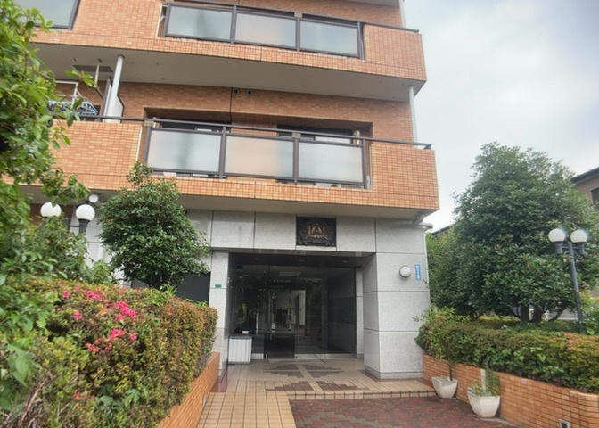 ＳＲＣ造は強度や耐震性の面でもRC造と比べて優れています。そのため、10階建以上の高層または超高層マンションなどの建築にも多く採用されています。柱や梁などのサイズが小さくても高い耐震性を確保できます。