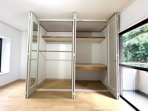 ライオンズマンション高宮第2 仲介手数料無料 の収納