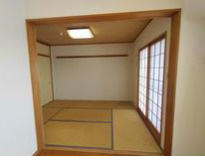 家族のごはん作りがはかどる。同時調理ができる3口コンロ付き。