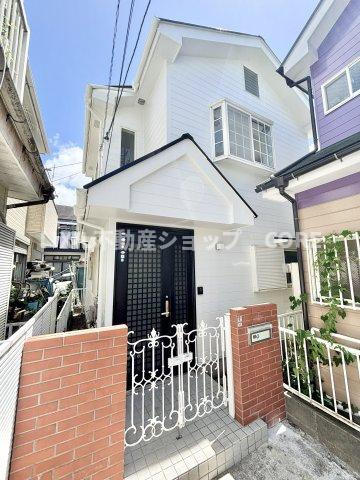 明るい日差しに包まれる住宅で新しい暮らしを始めませんか？お問合せお待ちしております。