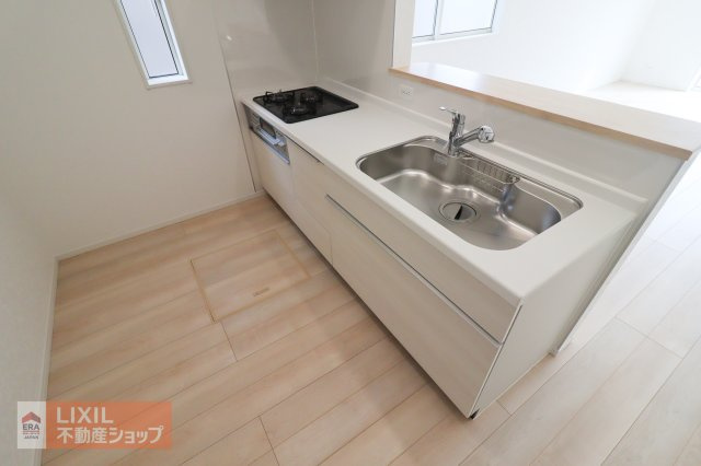 【その他設備】現地完成写真。使いやすい広めのシンク♪