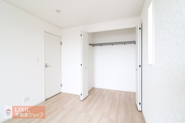 【収納】現地完成写真。しっかり収納がついております！