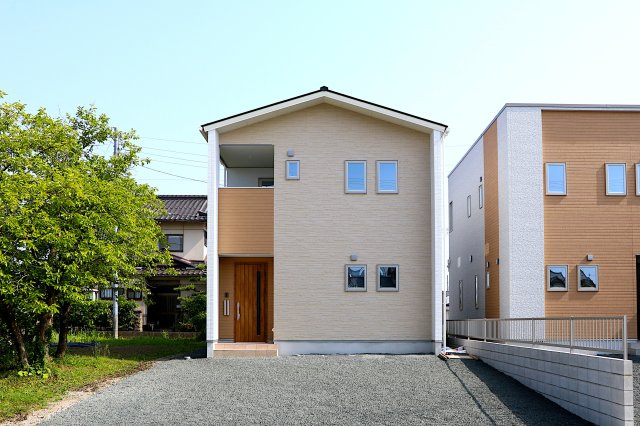 外観：325000116112