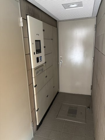 宅配ボックス完備しています♪
