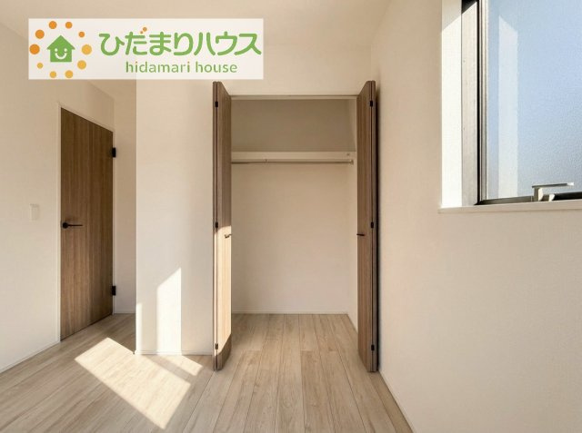 全室にクローゼットが付いていて、お部屋の住空間もスッキリ広々使えそうです(^^)