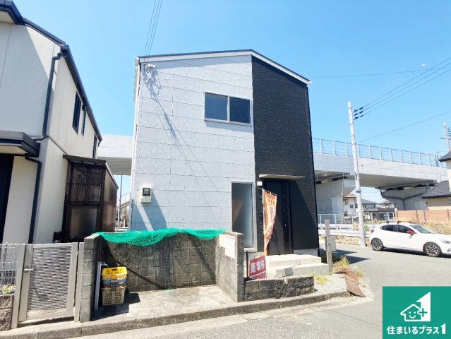 現地外観写真、子育てがしやすい住環境！