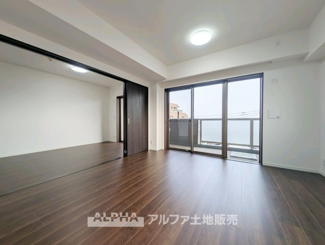 【Soft　Horizon】　◆空とつながる暮らし◆　広がる景色が、心の視界までひらいてくれる。過ごすほどに、毎日の一瞬一瞬が大切に感じられる住まい。