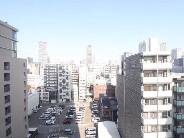 【物件からの眺望】9階からの眺望！都市の景観と一体となったくつろぎある眺望です☆