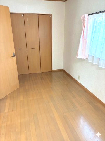 ※AI加工で家具や家財を消しております