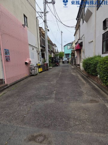 周辺には商業施設が点在し住環境良好です！