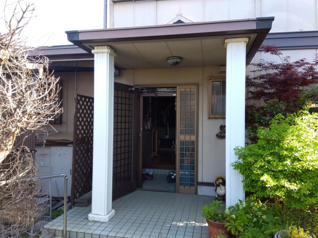 パナホーム施工の注文住宅です。制震構造で地震に強い造りになっています。